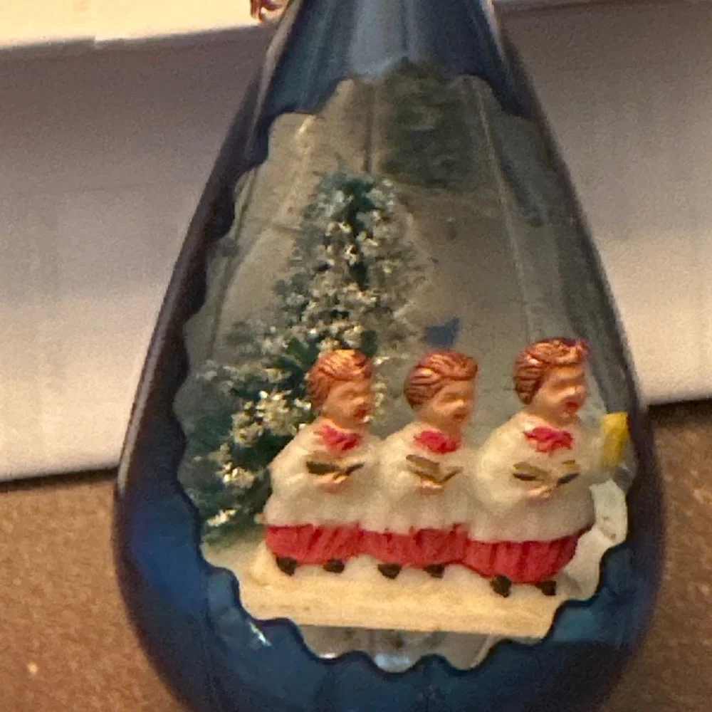 Vtg Jewel Brite Blue Choir Boy Christmas Ornament Reflector Diorama Kitsch MCM